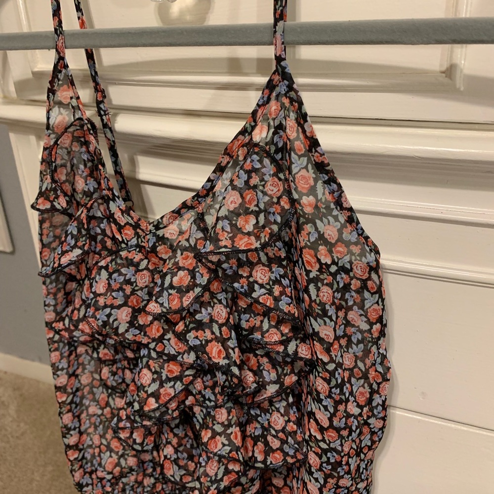 Floral ruffle tank top